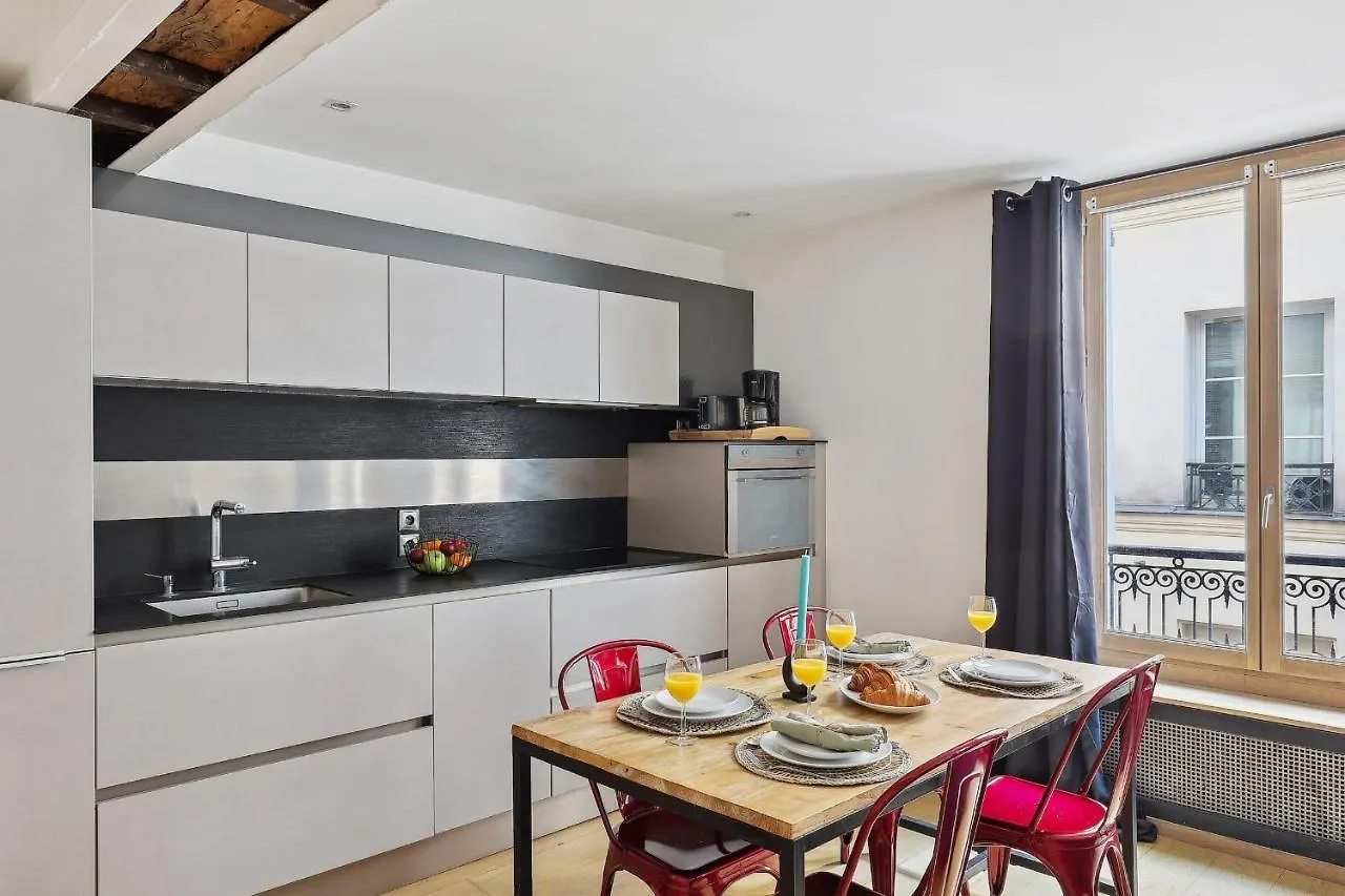 Mabillon Saint Germain - Cityapartmentstay Paris Apartment